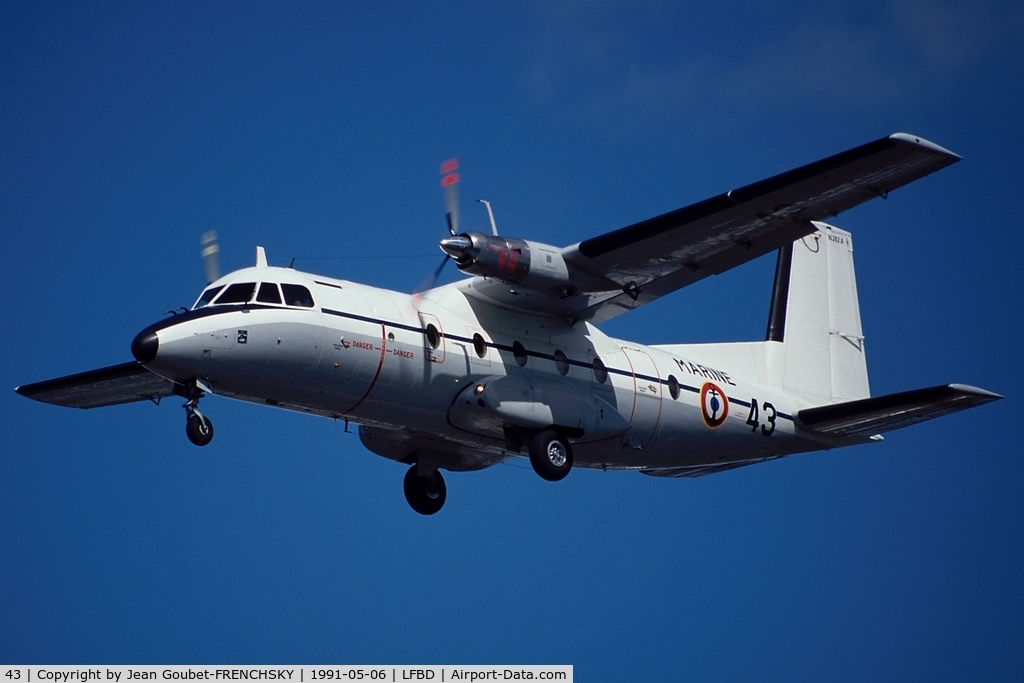 43, 1968 Aerospatiale N-262A Fregate C/N 43, FRANCE MARINE NATIONALE landing runway 23 from Lorient