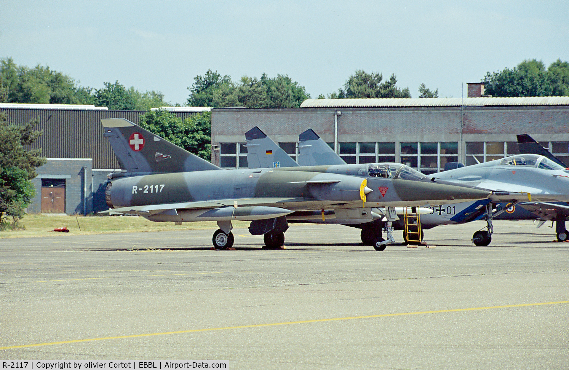 R-2117, Dassault Mirage IIIRS C/N 17-26-149/1040, Tigermeet 2001