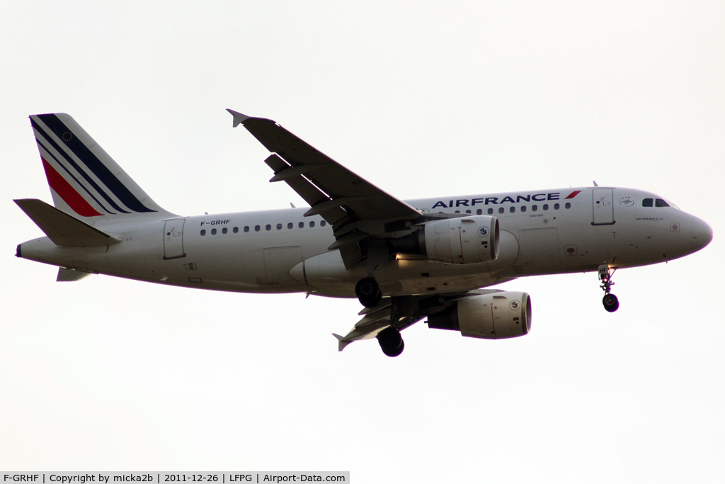 F-GRHF, 1999 Airbus A319-111 C/N 1025, Landing