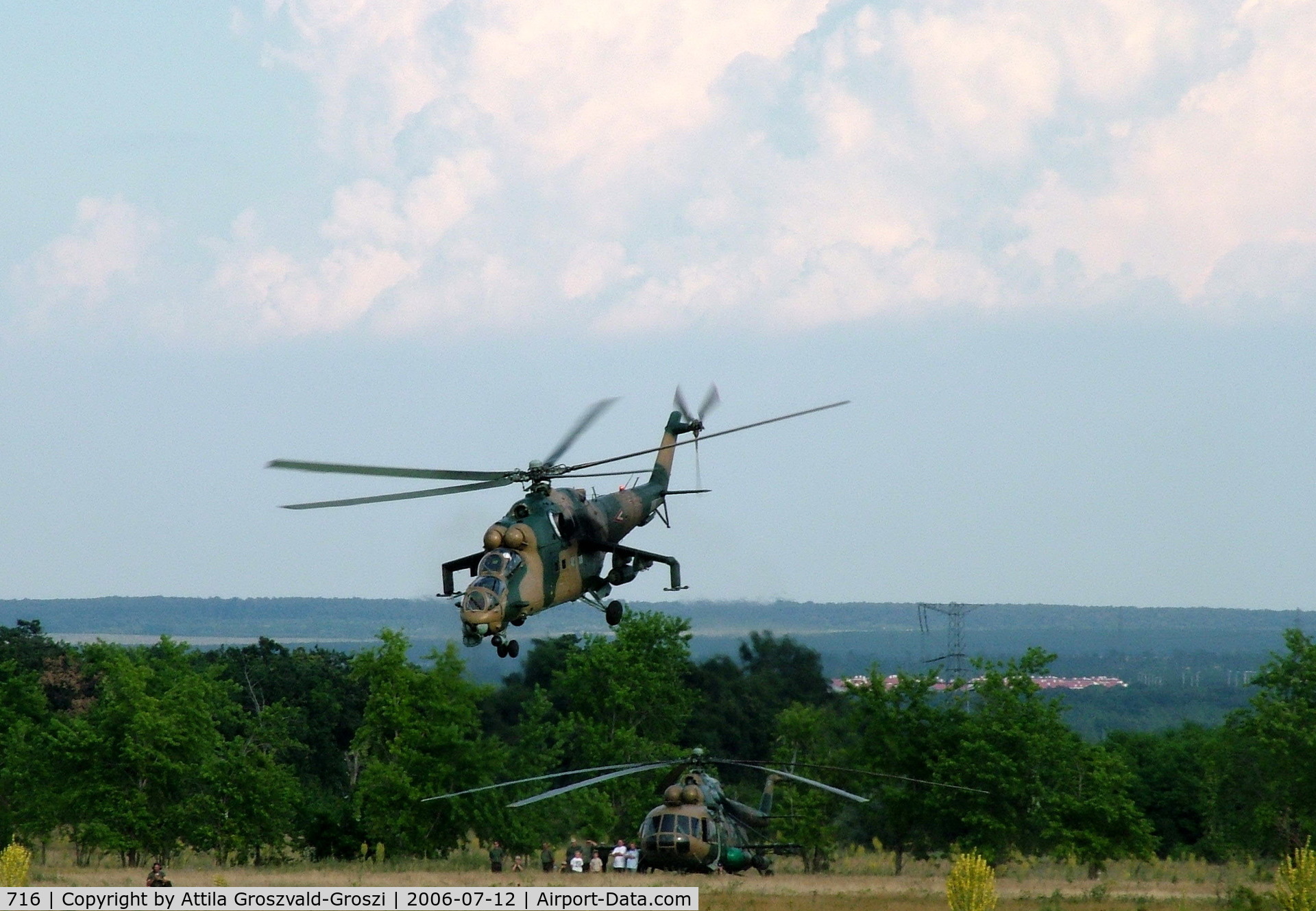 716, Mil Mi-24V Hind E C/N 220716, Jutas-Újmajor, Veszprém, Hungary