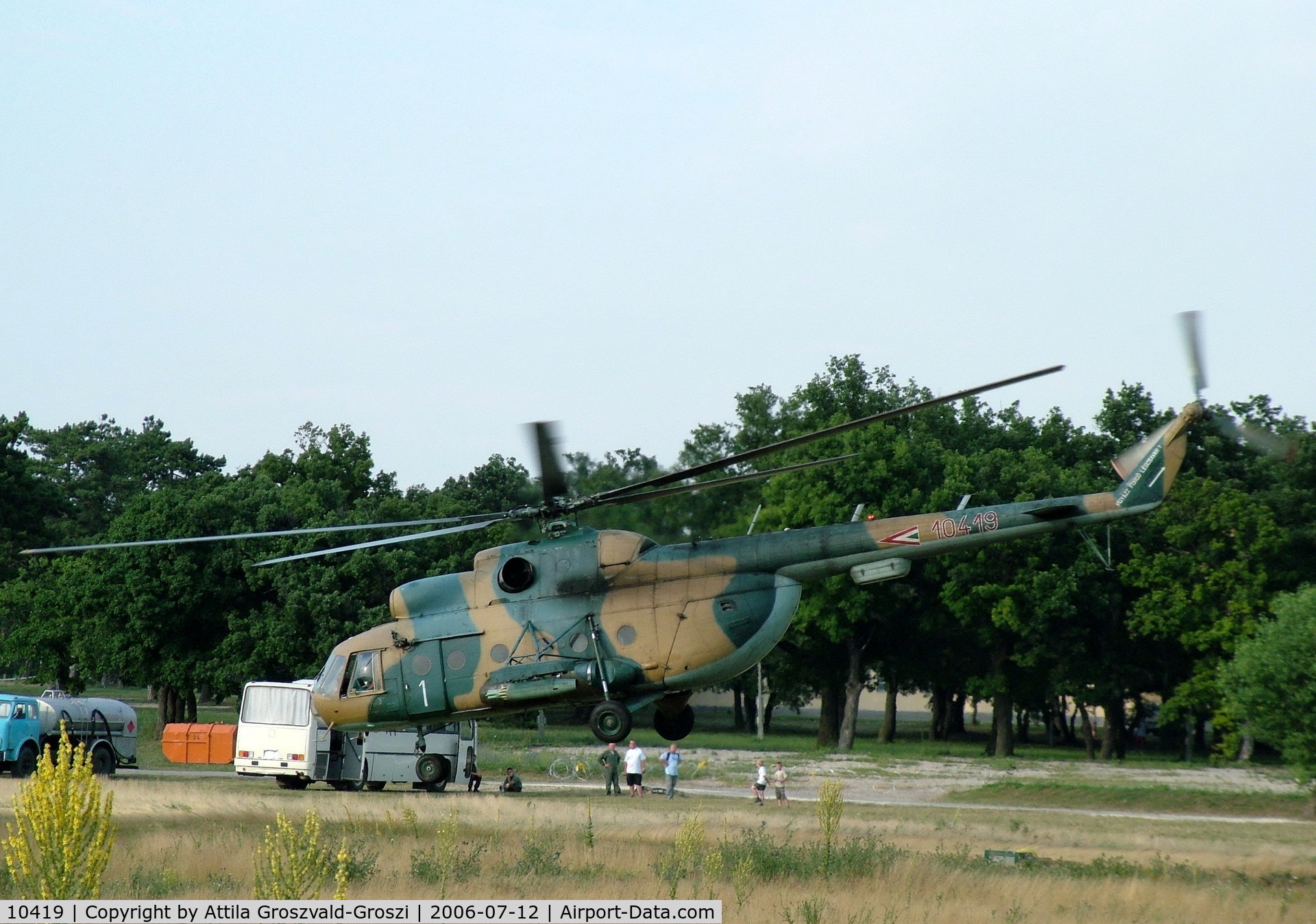 10419, 1972 Mil Mi-8T Hip C/N 10419, Jutas-Újmajor, Veszprém, Hungary