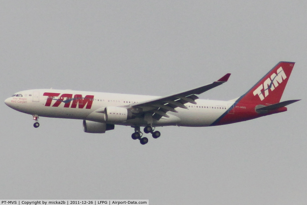 PT-MVS, 2010 Airbus A330-223 C/N 1112, Landing