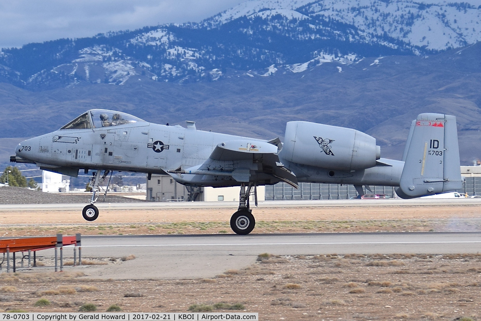 78-0703, 1978 Fairchild Republic A-10C Thunderbolt II C/N A10-0323, Landing roll out on RWY 28L.  190th Fighter Sq., 124th Fighter Wing, Idaho ANG.