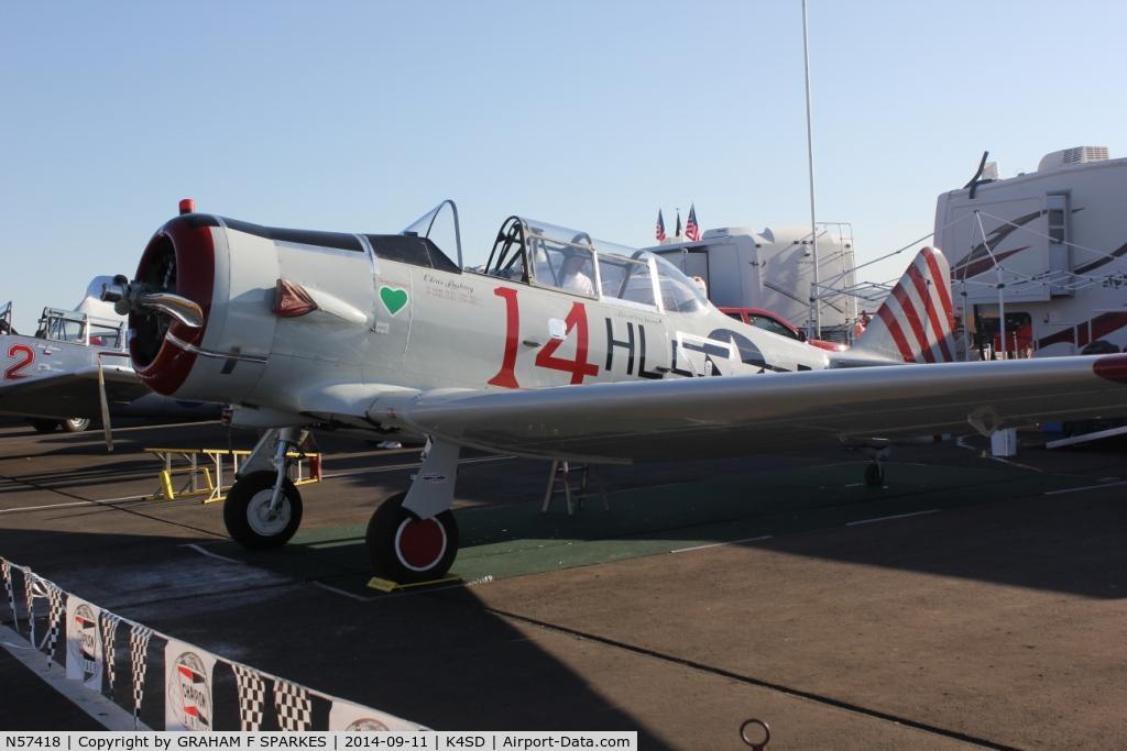 N57418, 1942 North American AT-6B Texan C/N 84-7748, RENO AIR RACES 2014, 'BARONS REVENGE' #14