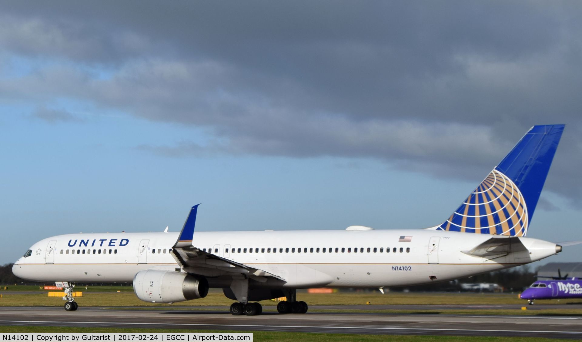 N14102, 1994 Boeing 757-224 C/N 27292, At Manchester