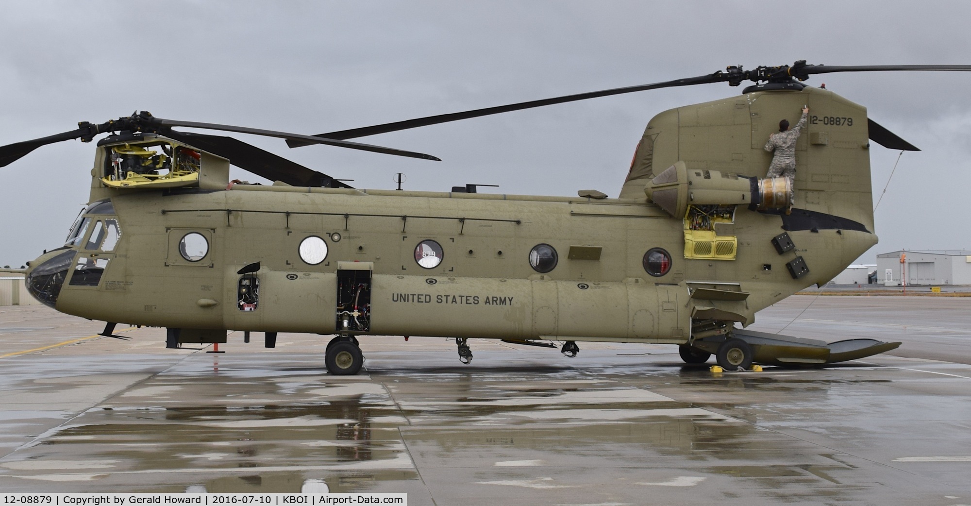 12-08879, 2012 Boeing CH-47F Chinook C/N M.8879, Parked on south GA ramp. No unit markings. Fresh from the factory?