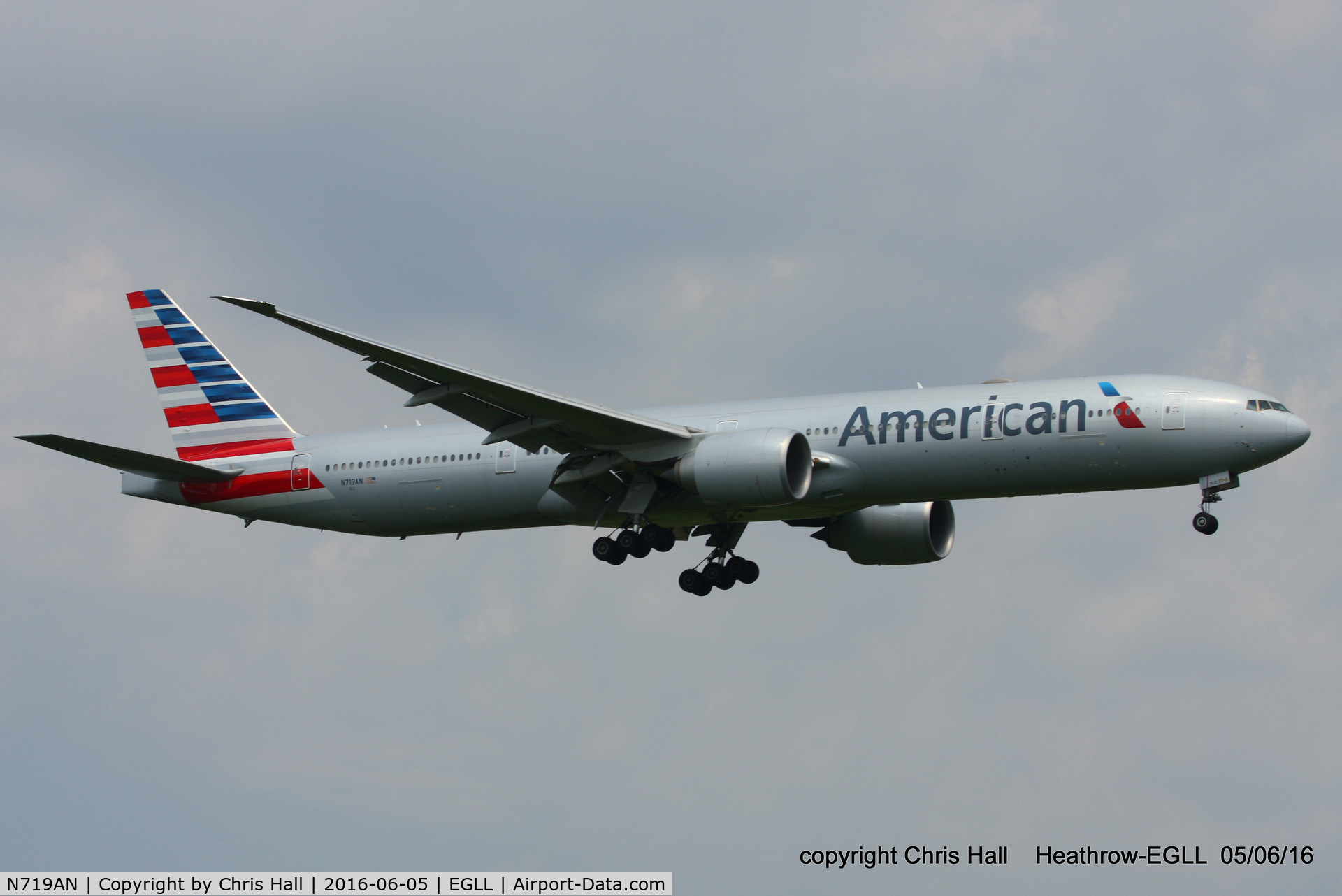 N719AN, 2013 Boeing 777-323/ER C/N 41668, American Airlines