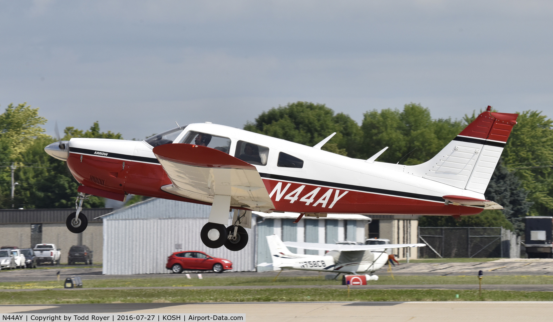N44AY, 1974 Piper PA-28R-200 Cherokee Arrow C/N 28R-7535012, Airventure 2016