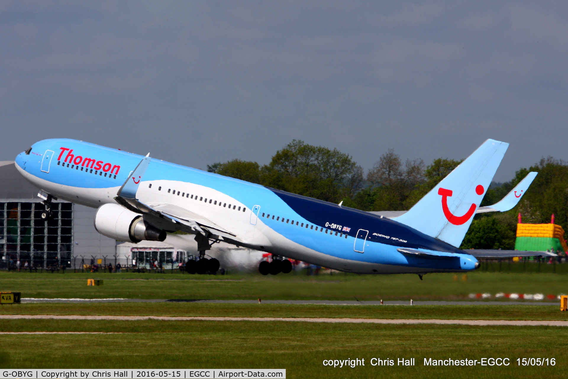 G-OBYG, 1999 Boeing 767-304 C/N 29137, Thomson