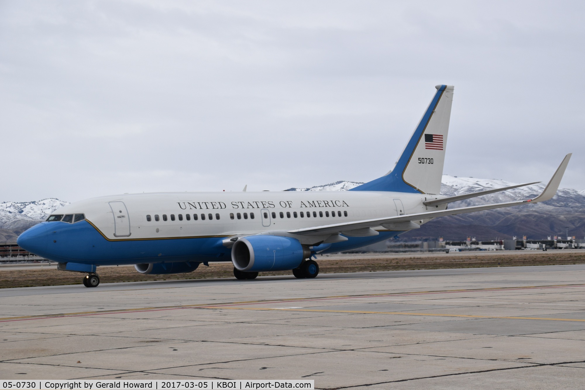 05-0730, 2006 Boeing C-40C Clipper (737-7BC BBJ) C/N 34807, 932nd Airlift Wing, Scott AFB, Illinois.