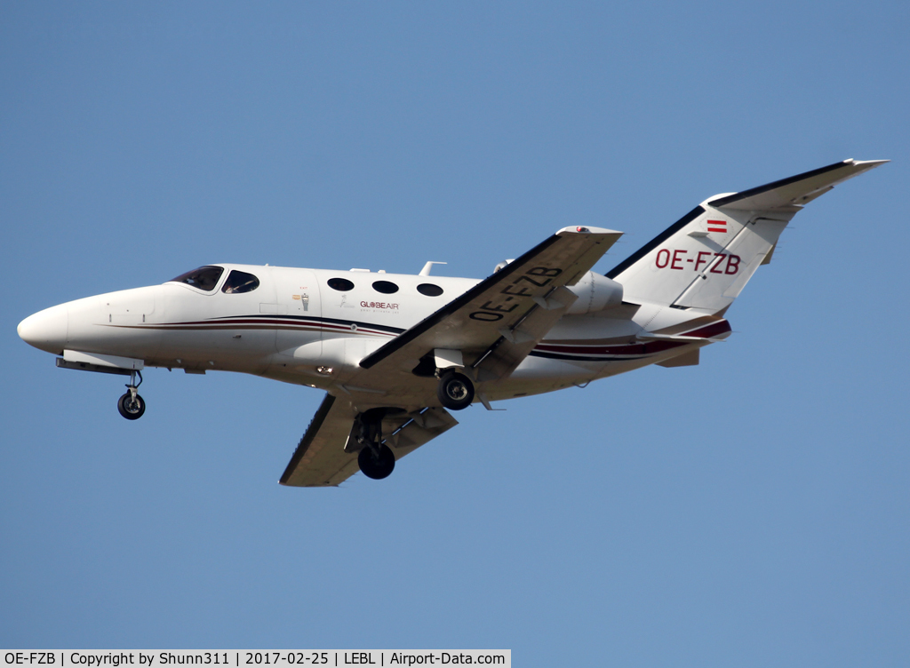 OE-FZB, 2008 Cessna 510 Citation Mustang Citation Mustang C/N 510-0145, Landing rwy 25R