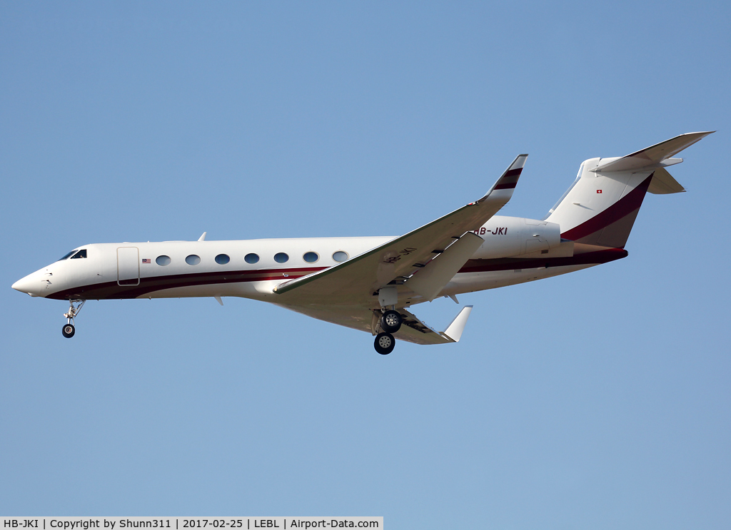HB-JKI, Gulfstream Aerospace GV-SP (G550) C/N 5355, Landing rwy 25R