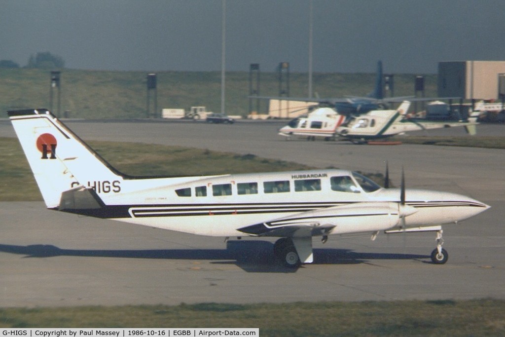 G-HIGS, 1977 Cessna 404 Titan C/N 404-0048, Operated by Hubbardair Ltd. EX:-D-ICIK,G-ODAS.To G-ZAPB in 1988. Scan.