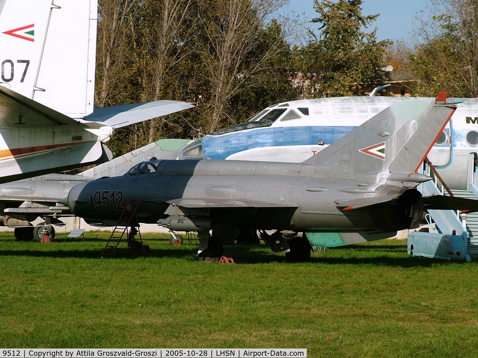 9512, 1974 Mikoyan-Gurevich MiG-21MF C/N 969512, Szolnok airplane museum, Hungary