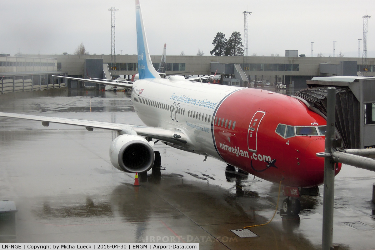 LN-NGE, 2012 Boeing 737-8JP C/N 39050, with UNICEF stickers