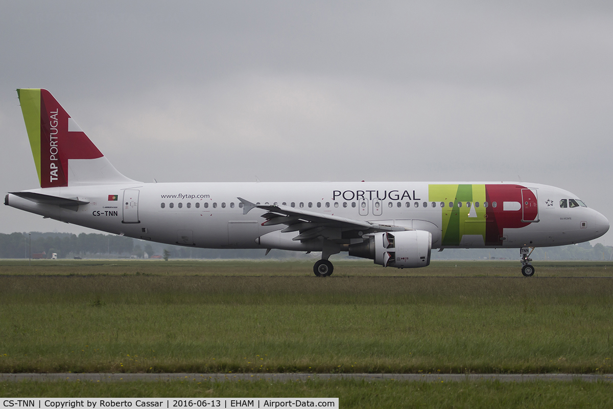 CS-TNN, 2002 Airbus A320-214 C/N 1816, Schiphol