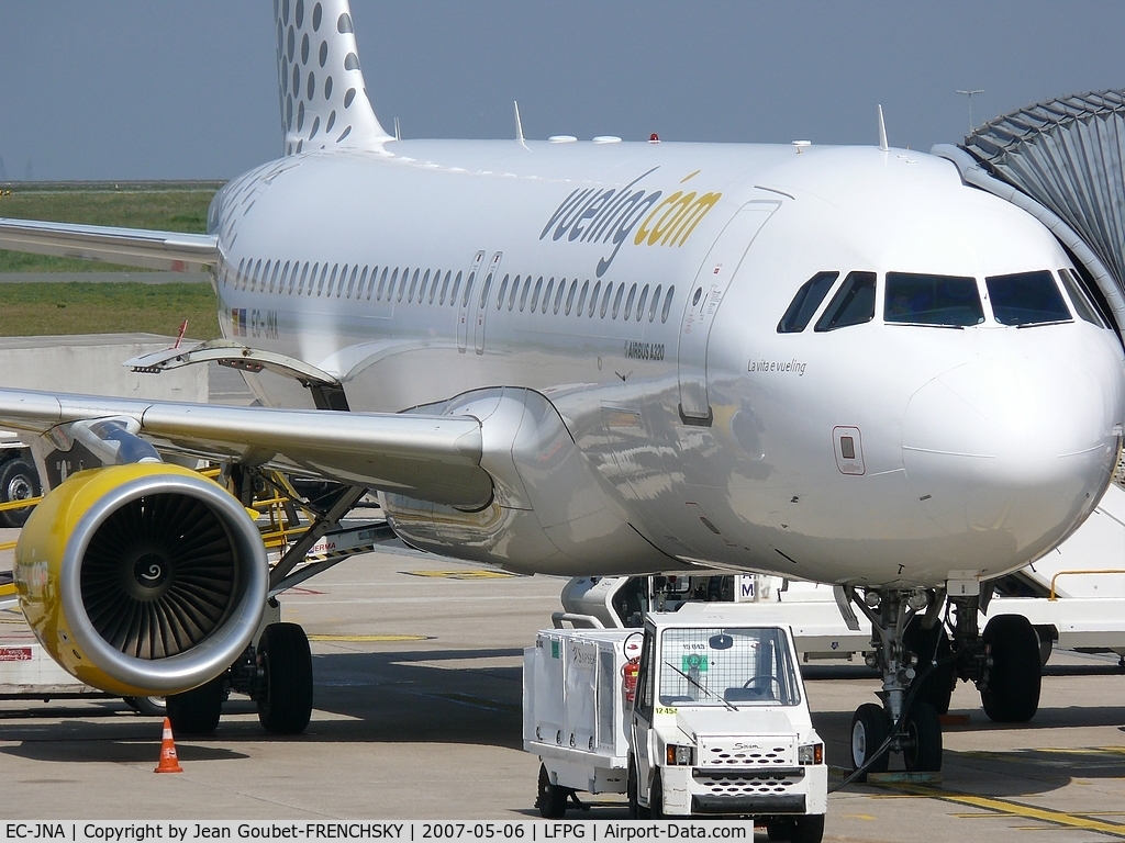 EC-JNA, 2005 Airbus A320-214 C/N 2596, 
