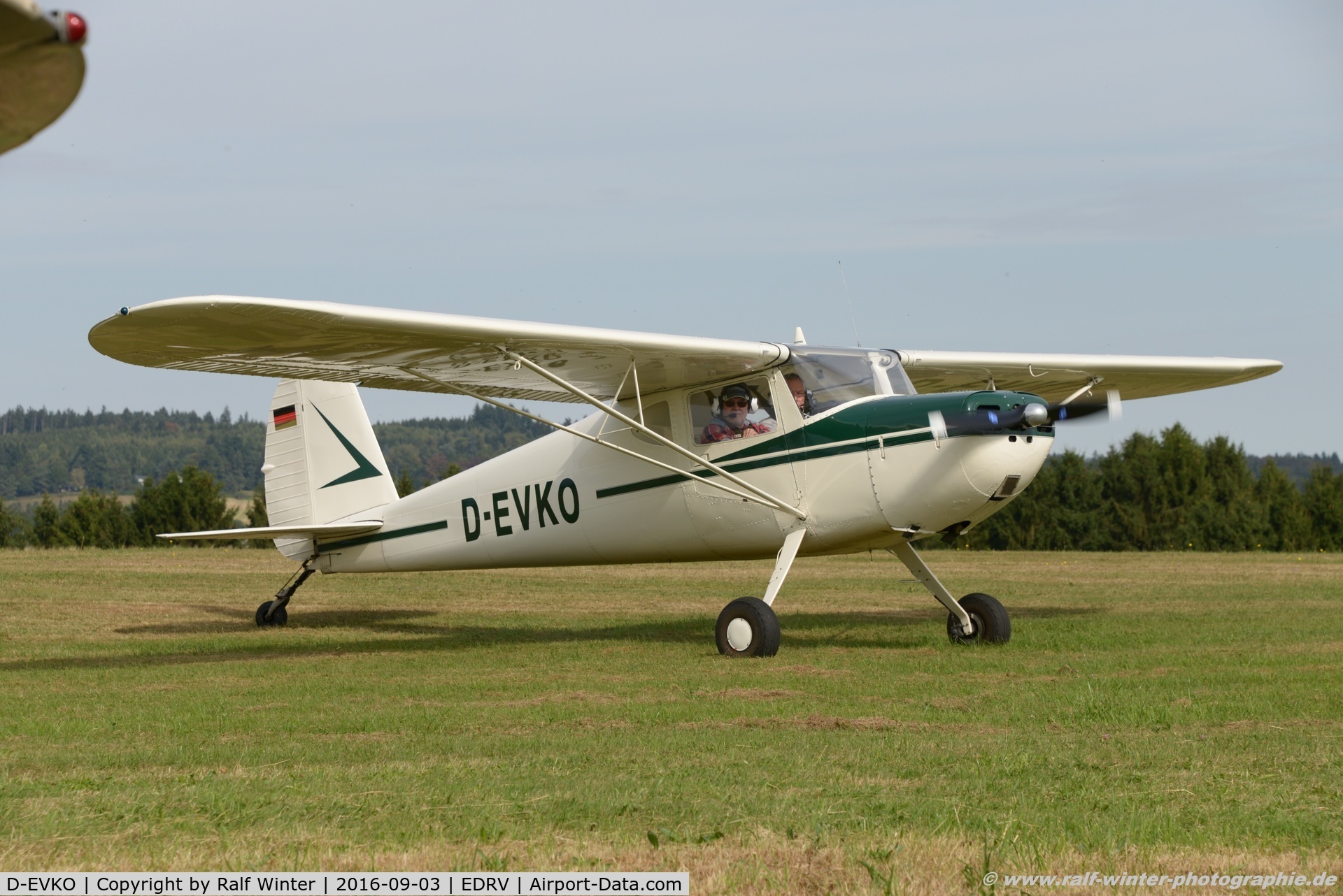D-EVKO, 1946 Cessna 140 C/N 8936, Cessna 140 - Private - 8936 - D-EVKO - 03.09.2016 - EDRV