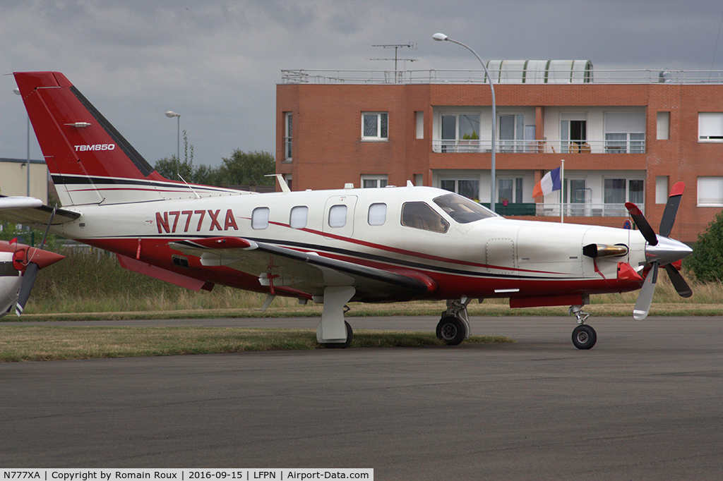 N777XA, 2013 Socata TBM 700 C/N 680, Parked