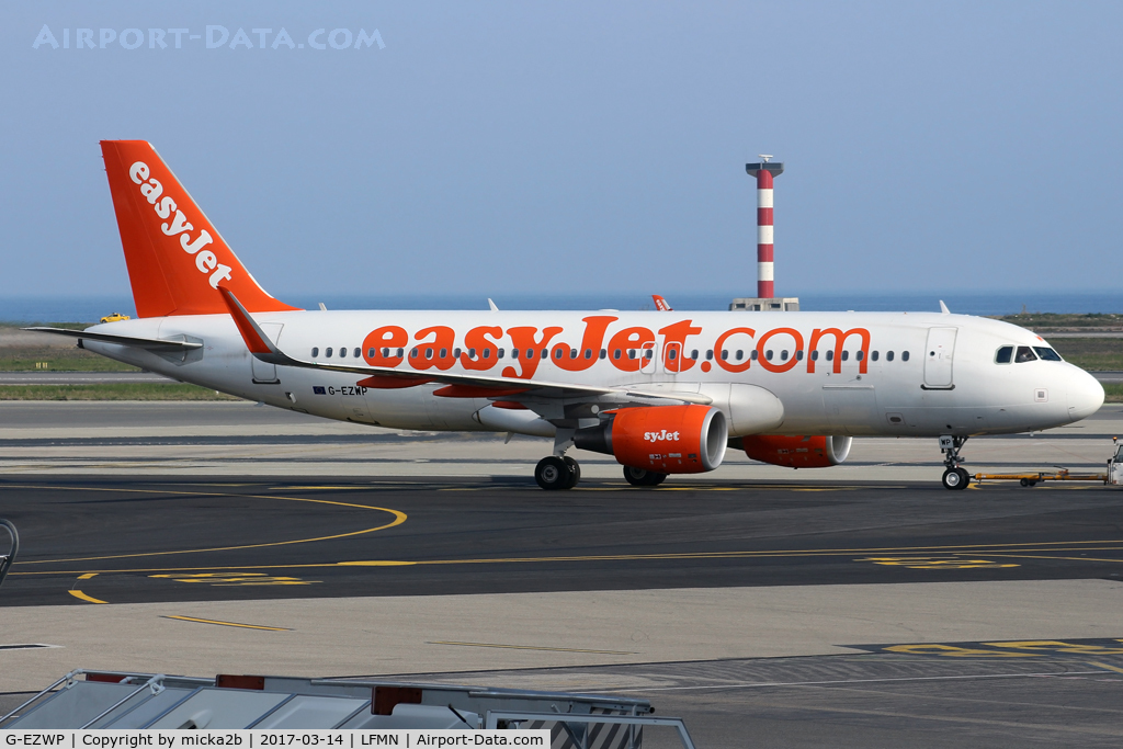 G-EZWP, 2013 Airbus A320-214 C/N 5927, Taxiing