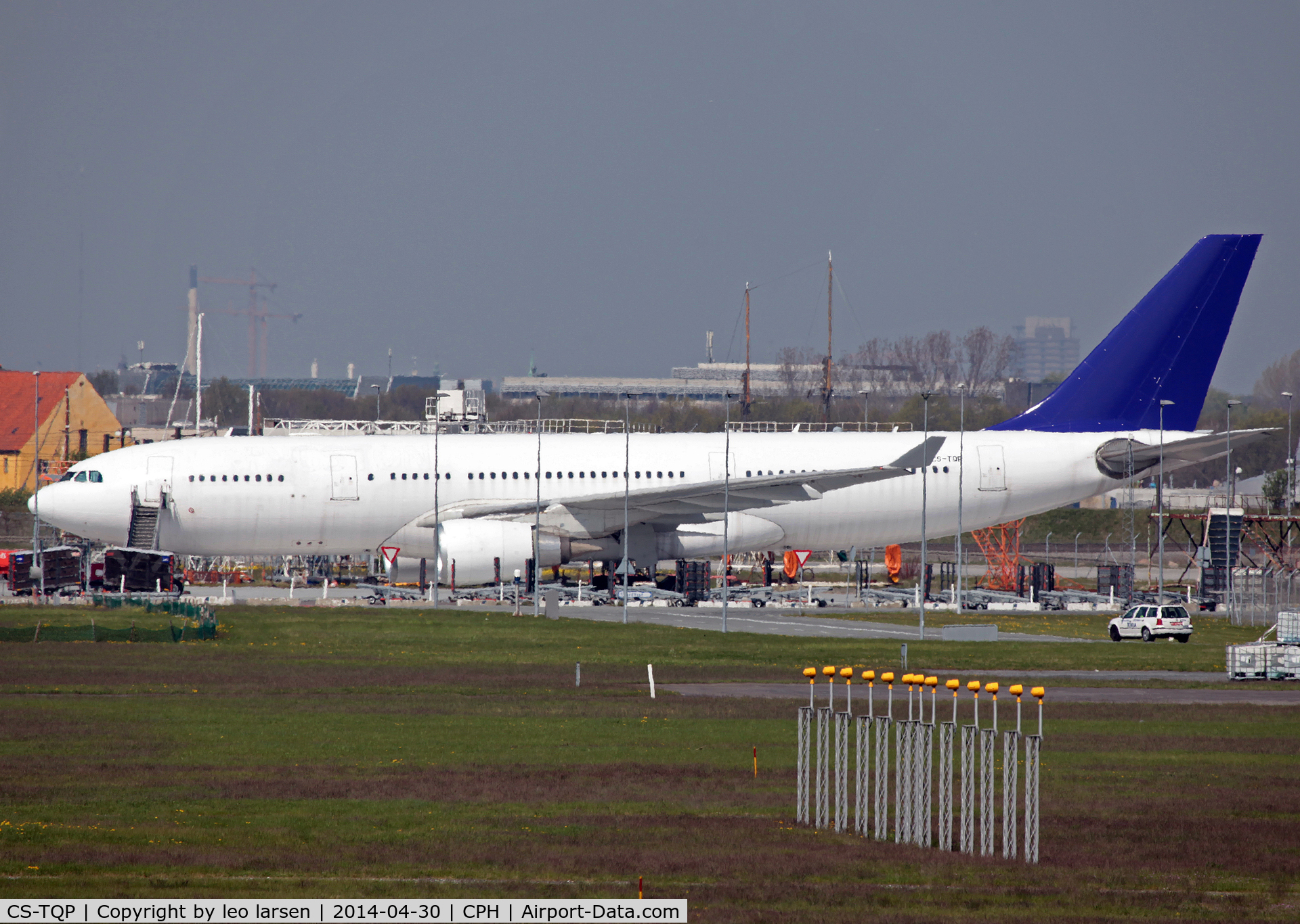 CS-TQP, 1998 Airbus A330-202 C/N 211, Copenhagen 30.4.2014