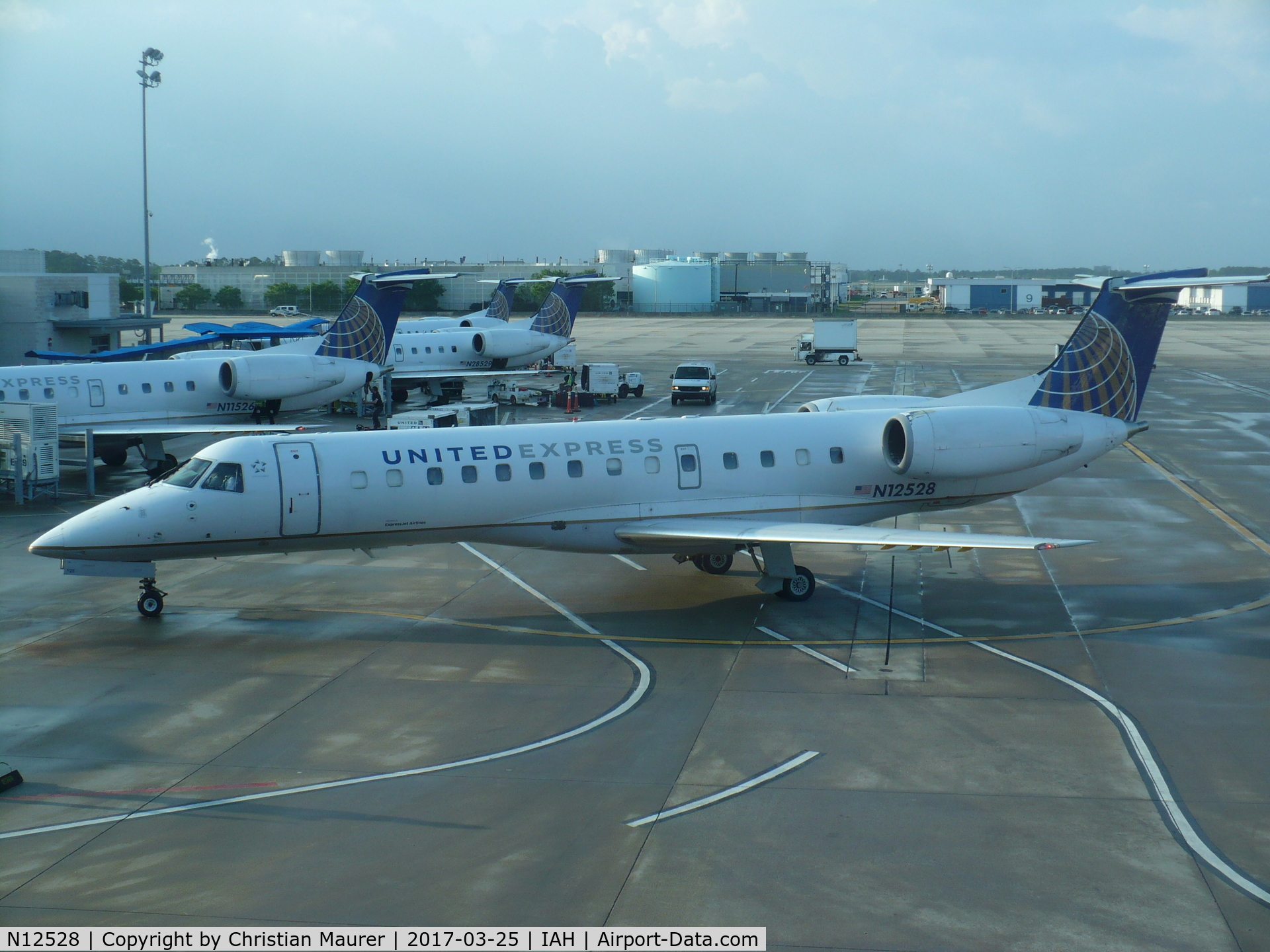 N12528, 2001 Embraer ERJ-135LR (EMB-135LR) C/N 145504, ERJ-135LR