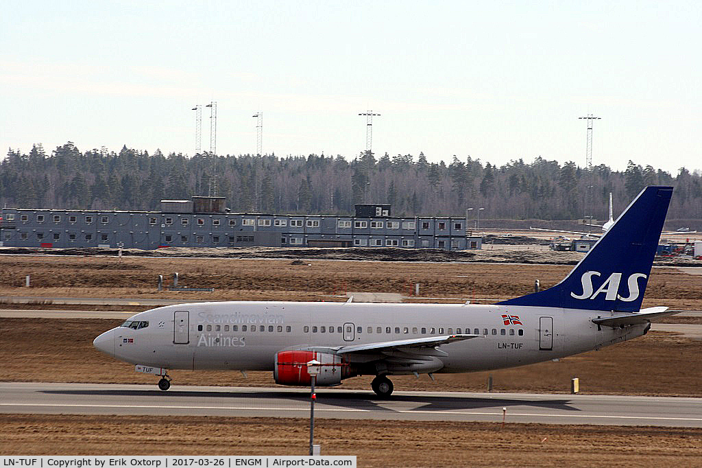 LN-TUF, 1999 Boeing 737-705 C/N 28222, LN-TUF in OSL