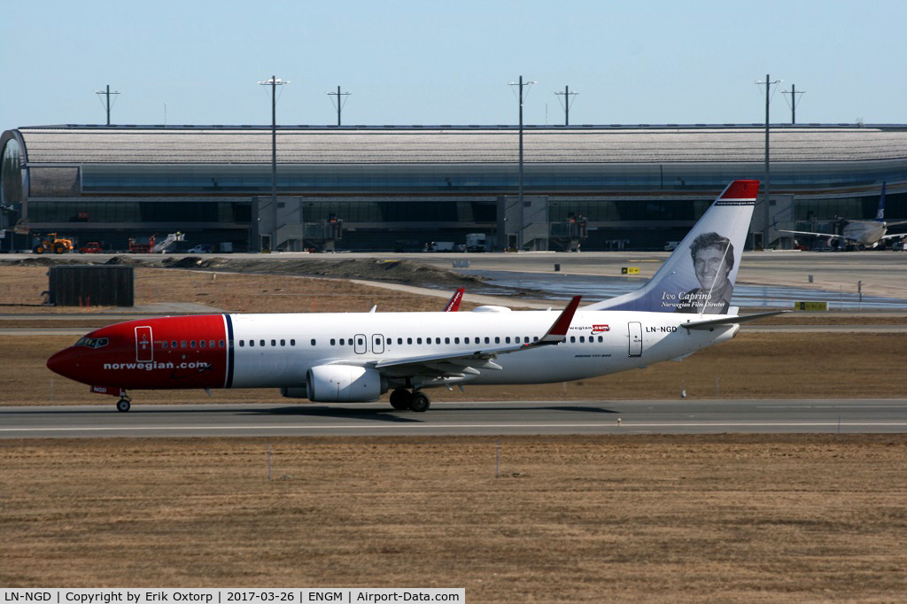 LN-NGD, 2012 Boeing 737-8JP C/N 39049/4161, LN-NGD in OSL