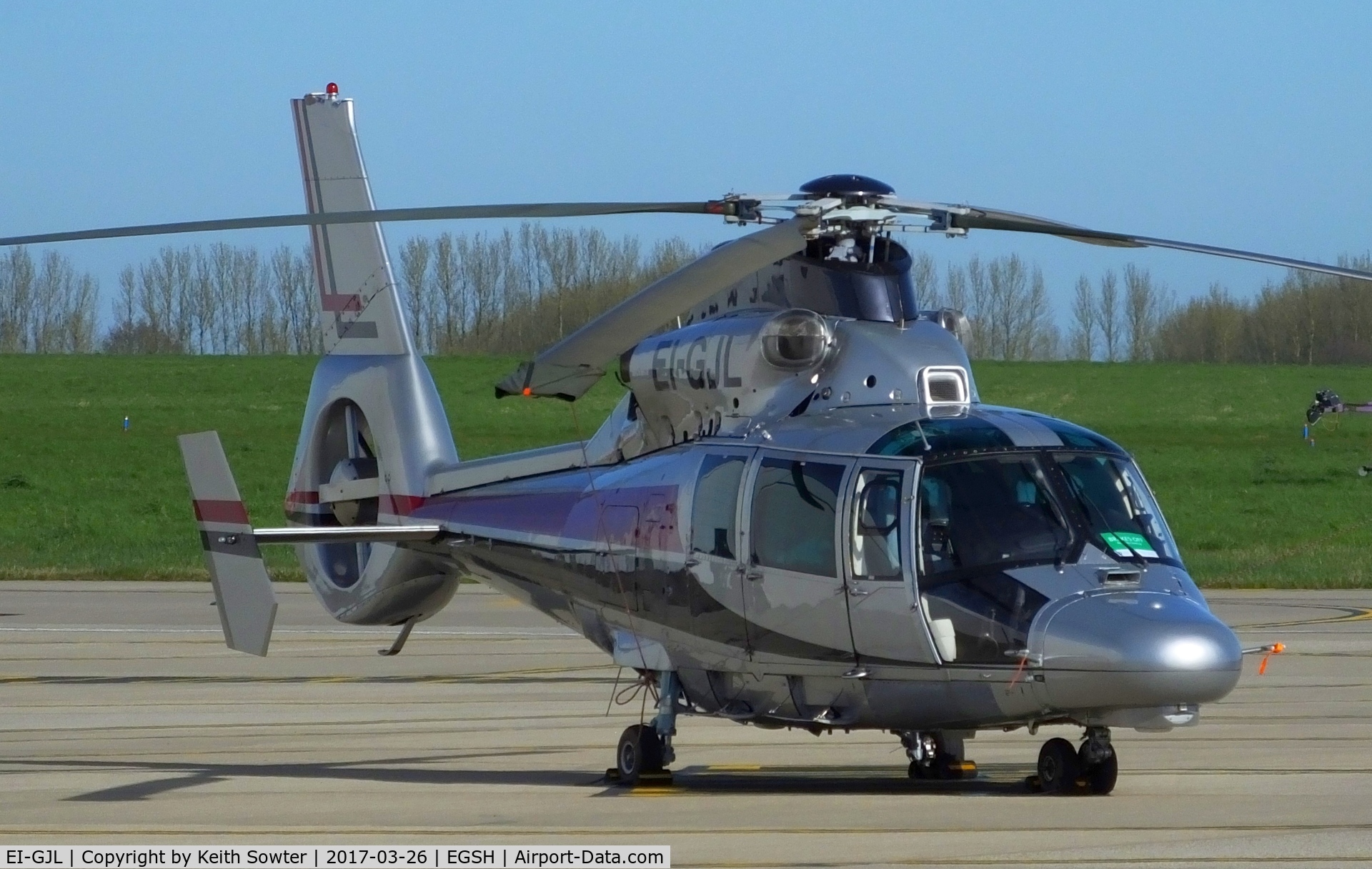 EI-GJL, 2007 Eurocopter AS-365N-3 Dauphin 2 C/N 6785, Visiting aircraft