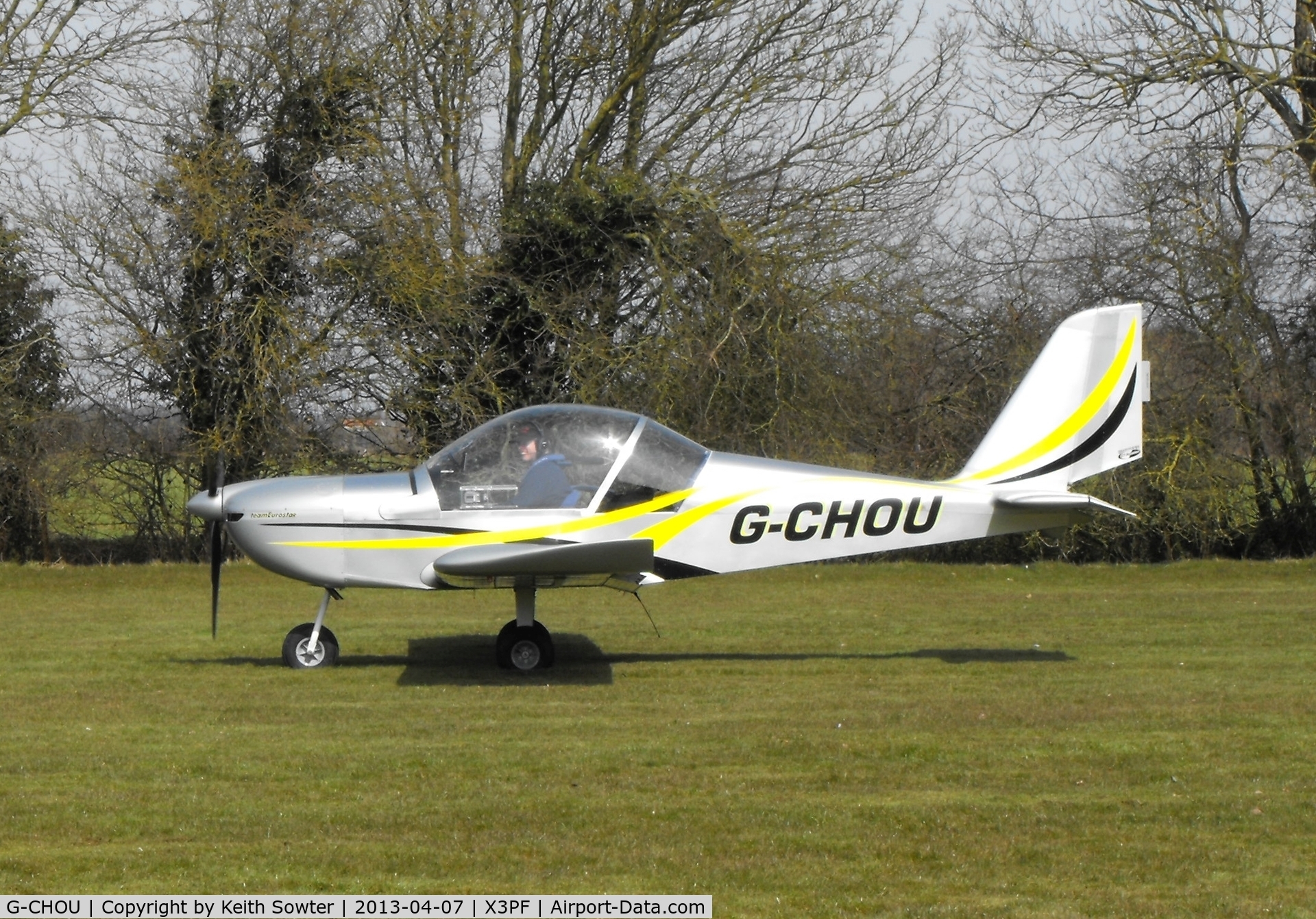 G-CHOU, 2012 Cosmik EV-97 TeamEurostar UK C/N 4102, Visiting Priory Farm