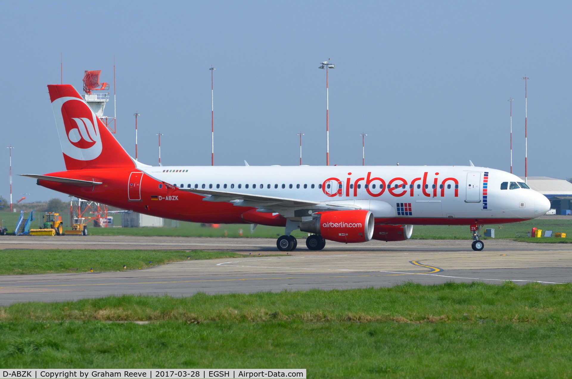 D-ABZK, 2007 Airbus A320-216 C/N 3213, Just landed at Norwich.