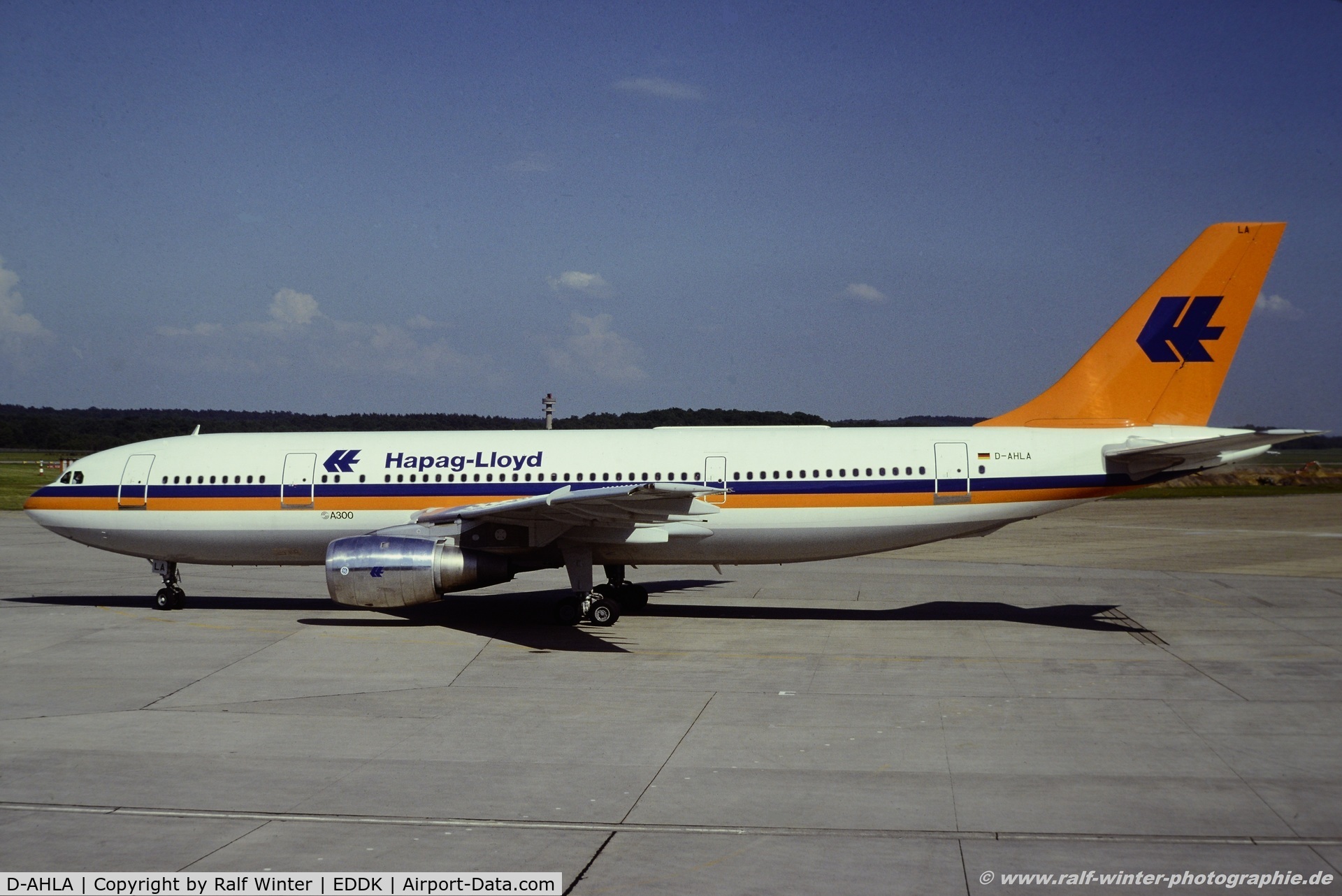 D-AHLA, 1989 Airbus A310-304 C/N 520, Airbus A300-B4-103 - Hapag Lloyd Flug - D-AHLA - 06.1979 - CGN