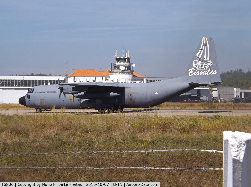 16806, Lockheed C-130H Hercules C/N 382-5264, SQN 501 