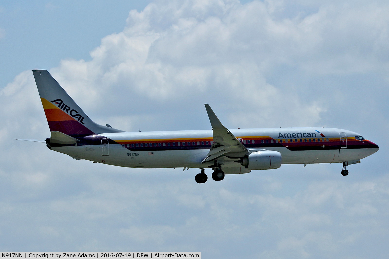 N917NN, 2013 Boeing 737-823 C/N 29572, Mike Henniger