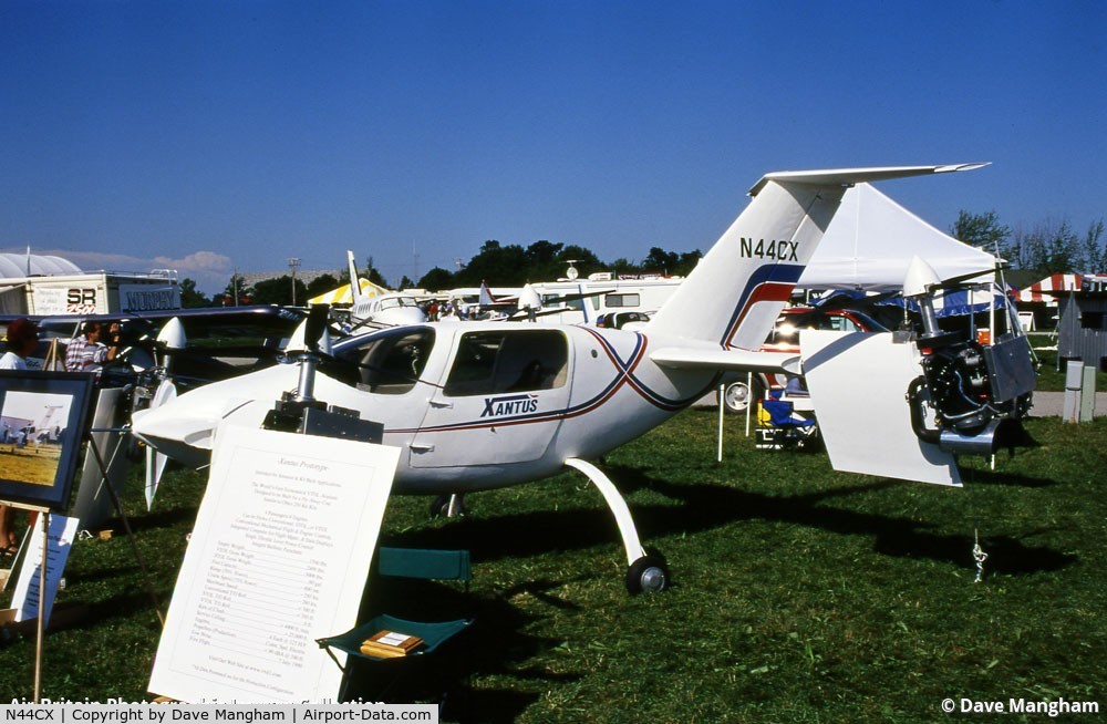 N44CX, 1999 Duncan Aviation Inc/duncan T XANTUS C/N 001, Duncan Xantus on some airshow
