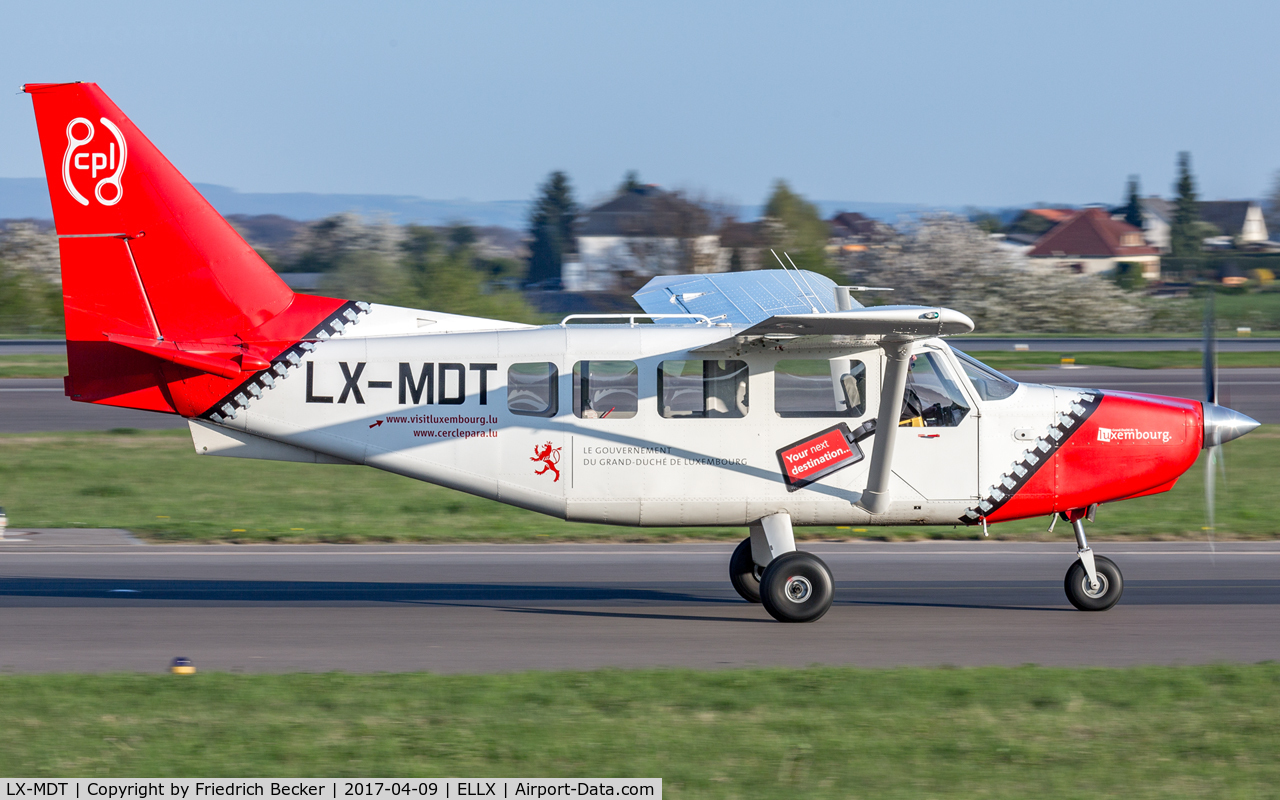 LX-MDT, Gippsland GA-8-TC320 Airvan C/N GA8-TC320-11, taxying to the GAT