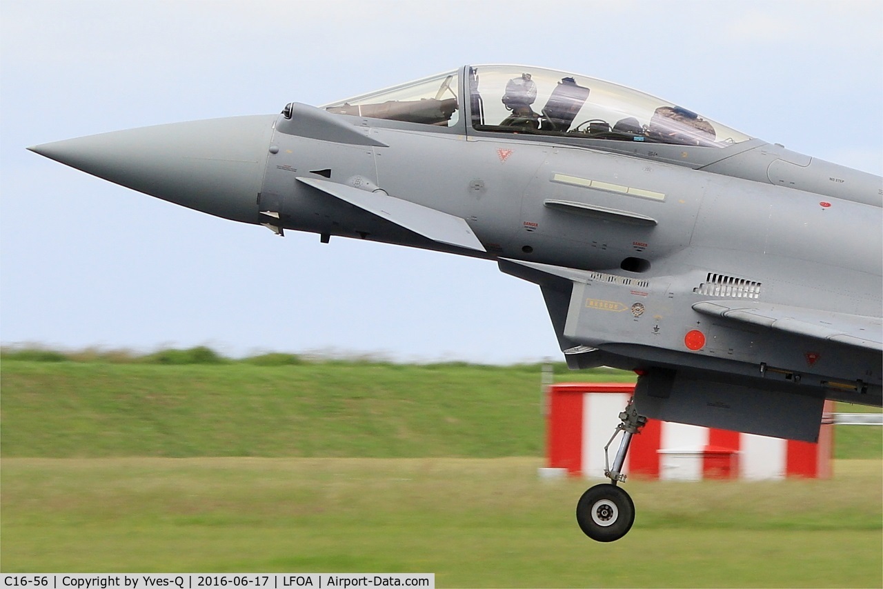 C16-56, Eurofighter EF-2000 Typhoon S C/N SS038, Spanish Air Force Eurofighter EF-2000 Typhoon S, Landing rwy 24, Avord Air Base 702 (LFOA) Open day 2016