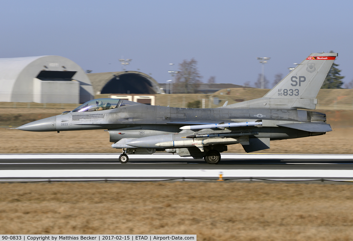 90-0833, General Dynamics F-16CG Night Falcon C/N CC-33, 90-0833