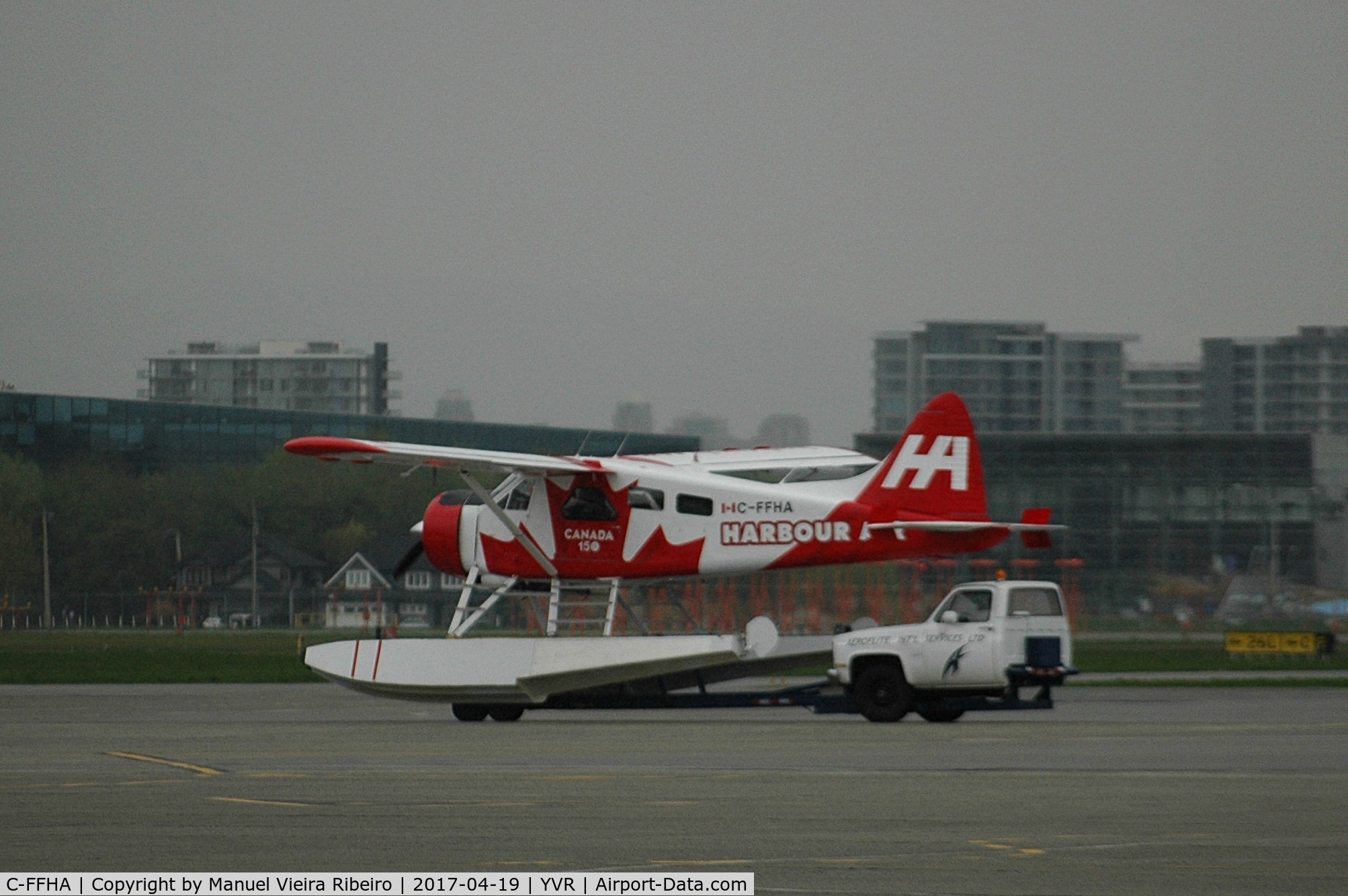 C-FFHA, 1949 De Havilland Canada DHC-2 Beaver Mk.1 C/N 39, Push out for engine run.