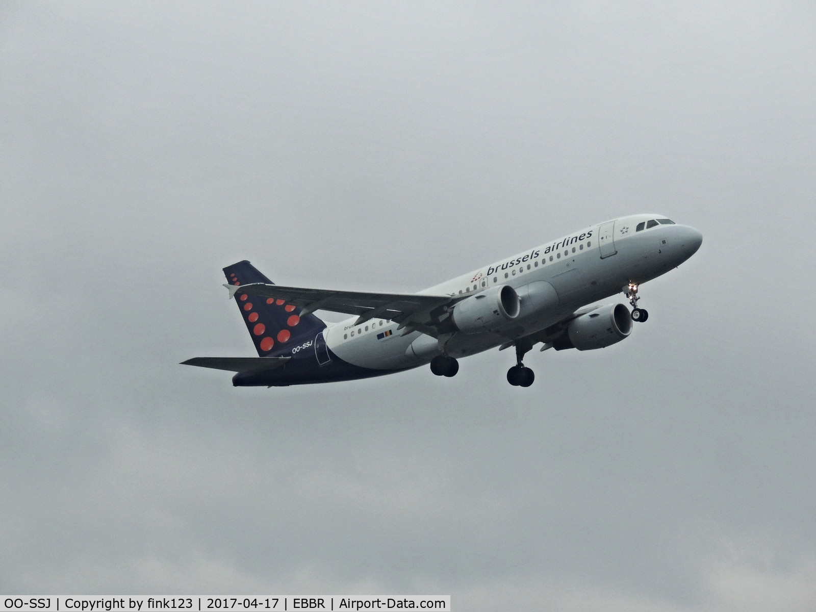 OO-SSJ, 2002 Airbus A319-111 C/N 1759, brussel airlines after departure