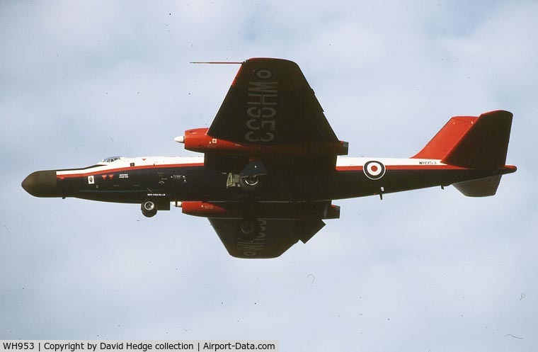 WH953, English Electric Canberra B.6 C/N SH1678, taken at RAE Bedford 26-Oct-83