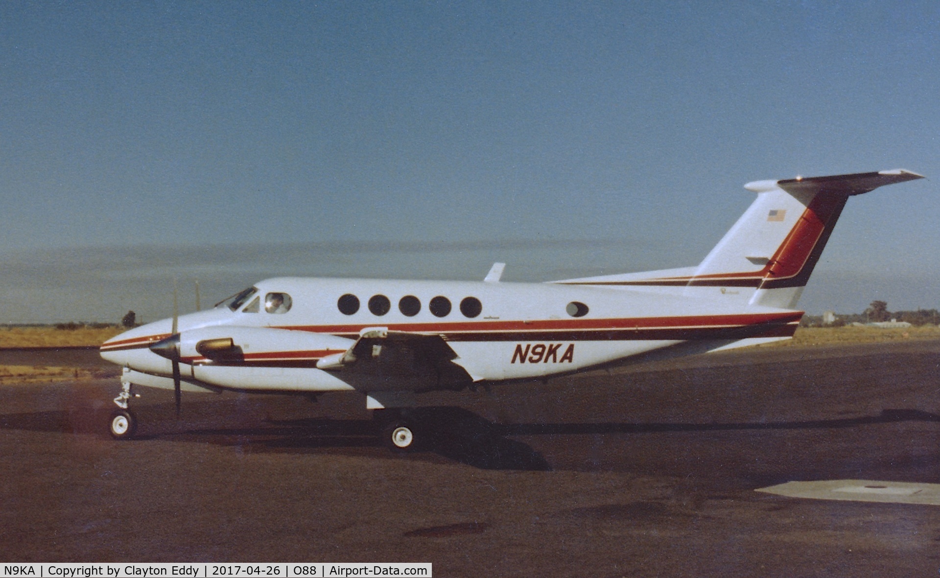 N9KA, 1978 Beechcraft King Air 200 C/N BB-356, Old Rio Vista Airport in California. Pilot Lou Rago 1983.