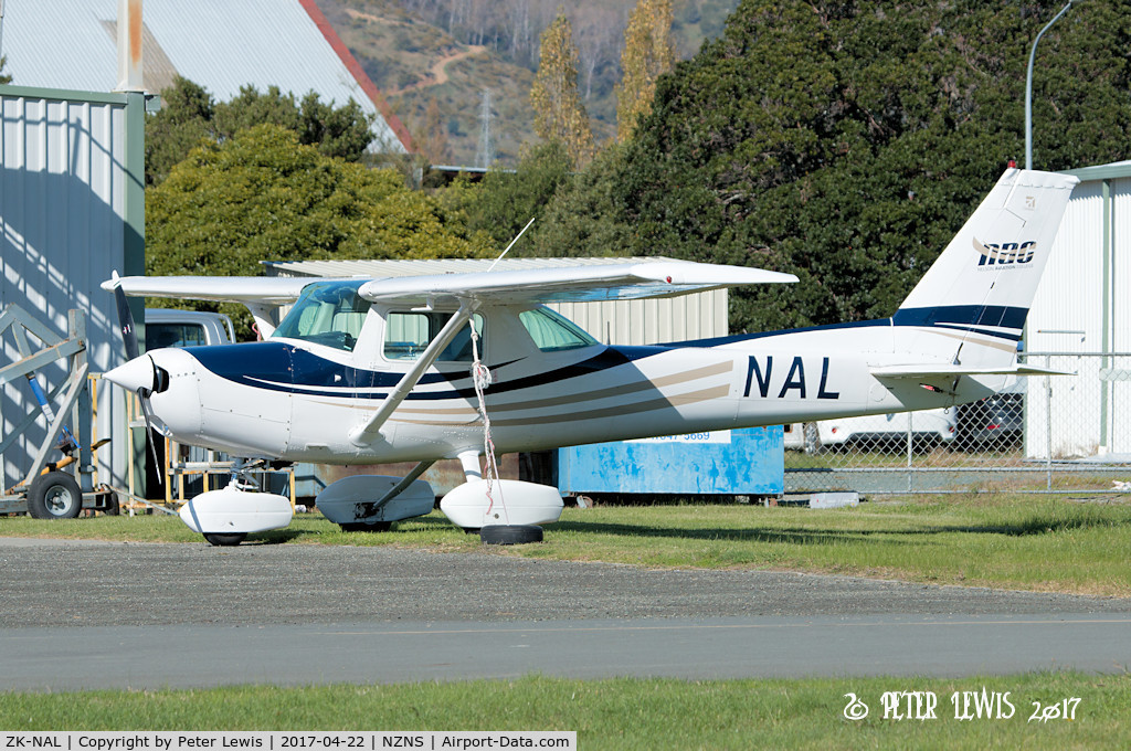 ZK-NAL, 1977 Cessna 152 C/N 152-80280, Nelson Aviation College Ltd., Motueka
