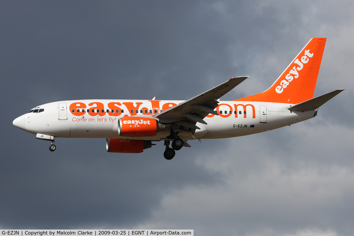 G-EZJN, 2002 Boeing 737-73V C/N 30249, Boeing 737-73V on approach to 25 at Newcastle Airport. March 25th 2009.