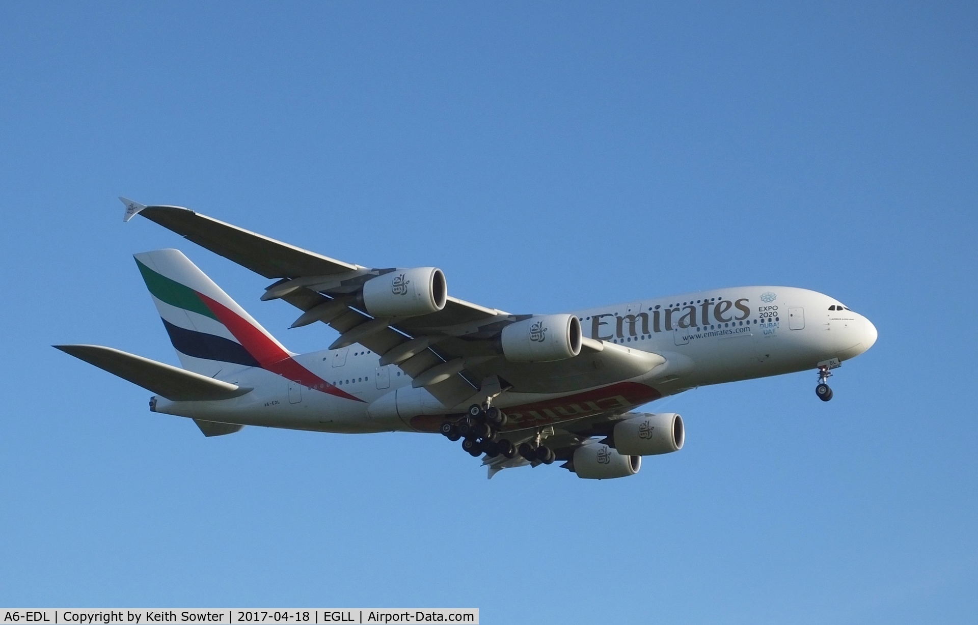 A6-EDL, 2010 Airbus A380-861 C/N 046, Short finals to land on runway 09L at Heathrow