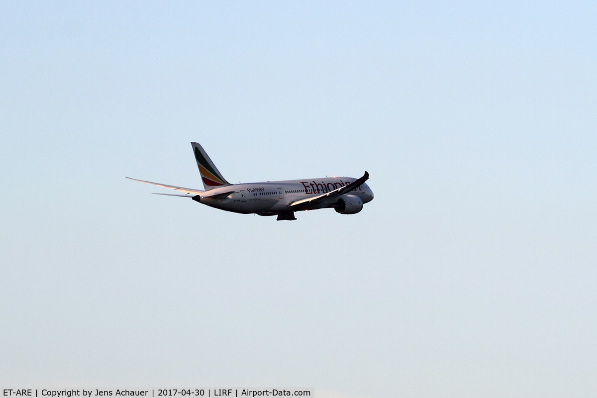 ET-ARE, 2014 Boeing 787-8 Dreamliner Dreamliner C/N 34751, Take-off to MAD