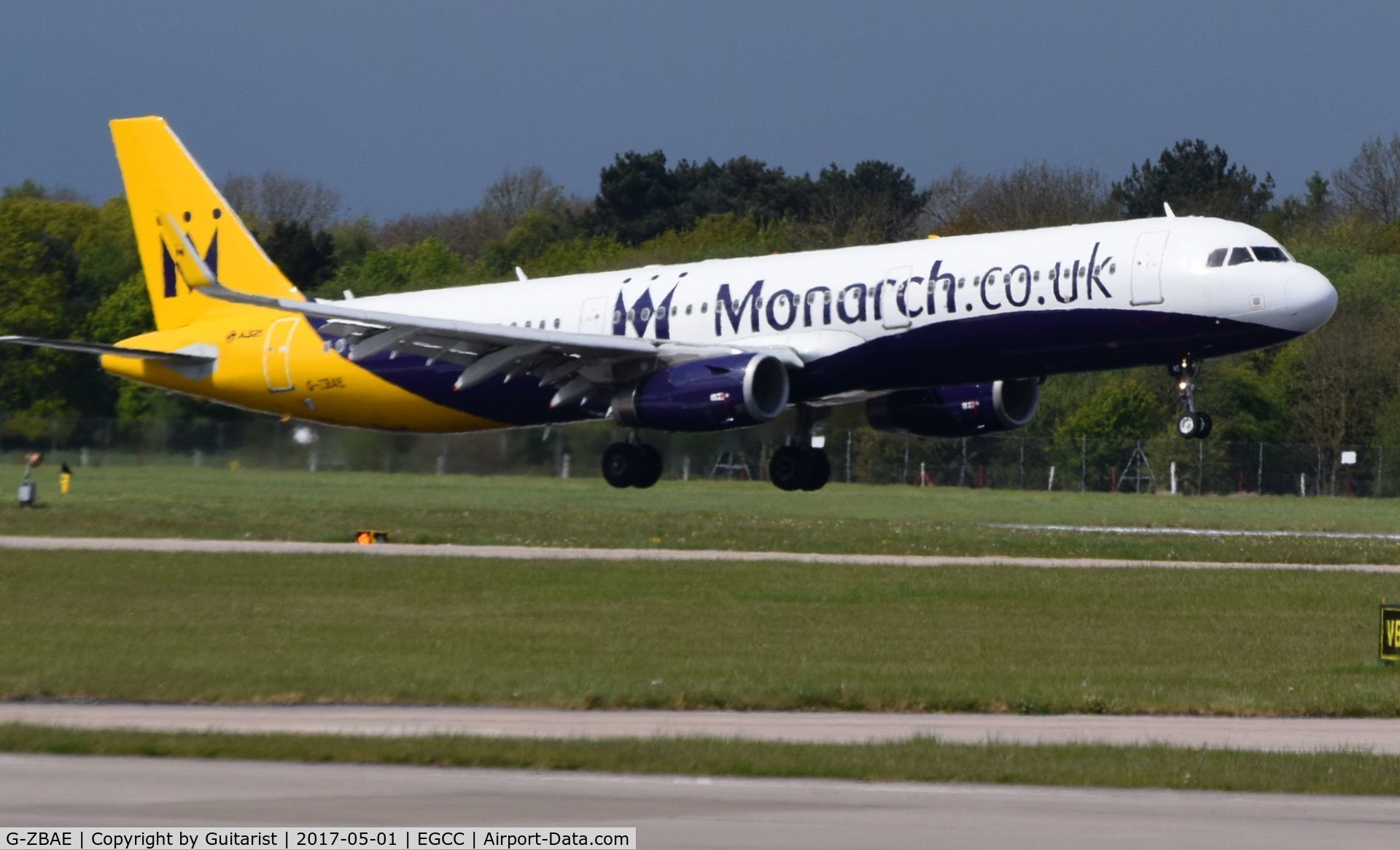 G-ZBAE, 2013 Airbus A321-231 C/N 5606, At Manchester