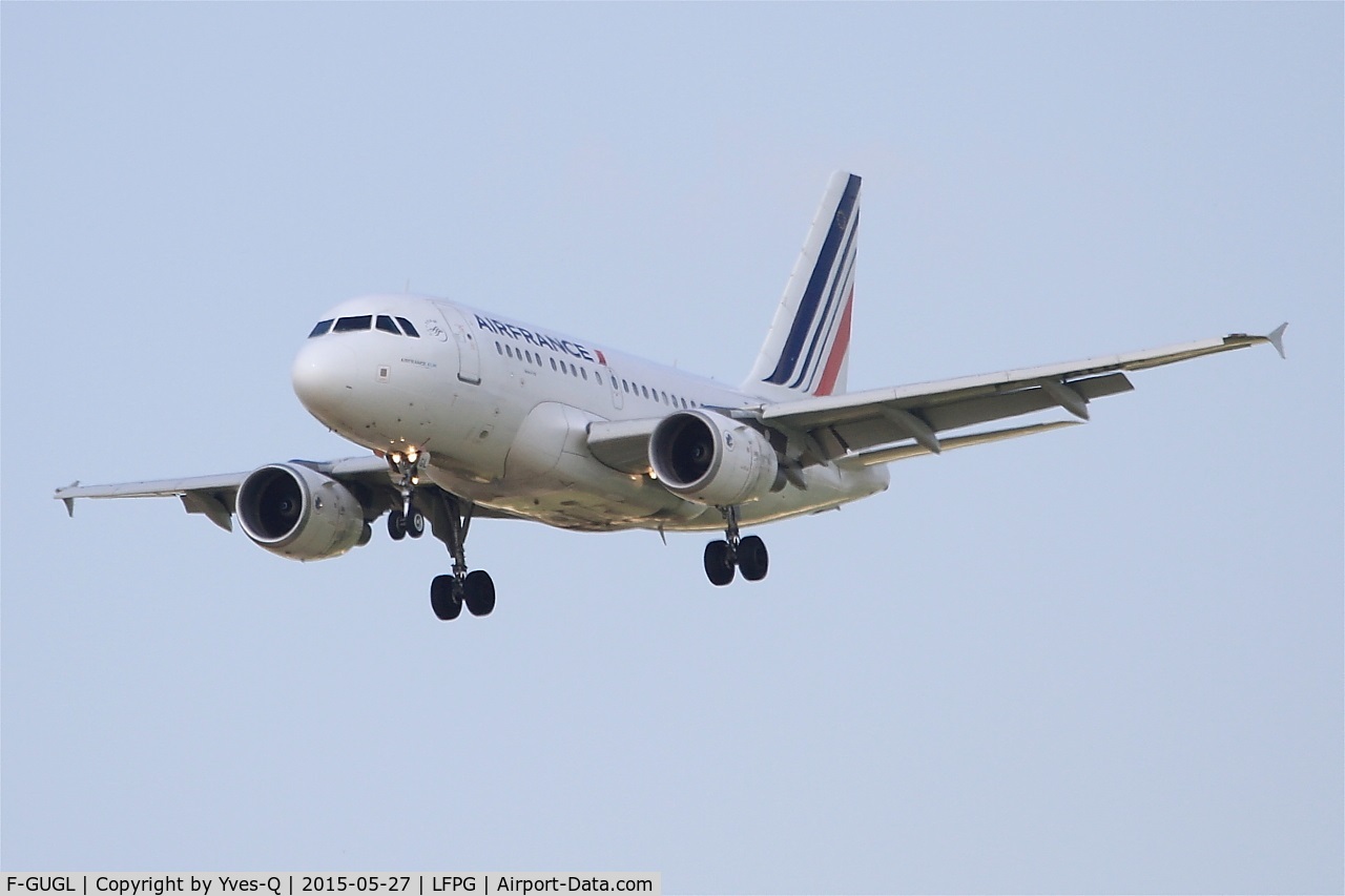 F-GUGL, 2006 Airbus A318-111 C/N 2686, Airbus A318-111, Short approach rwy 27R, Paris-Roissy Charles De Gaulle airport (LFPG-CDG)