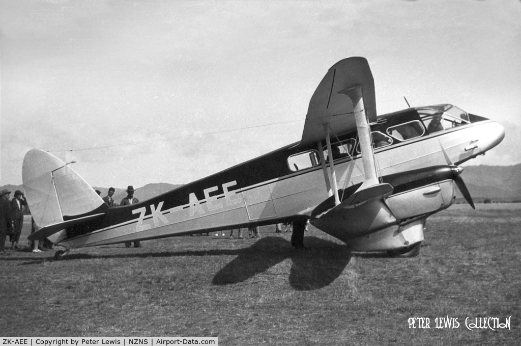 ZK-AEE, 1935 De Havilland DH-89A Dragon Rapide C/N 6343, Cook Strait Airways Ltd., Nelson