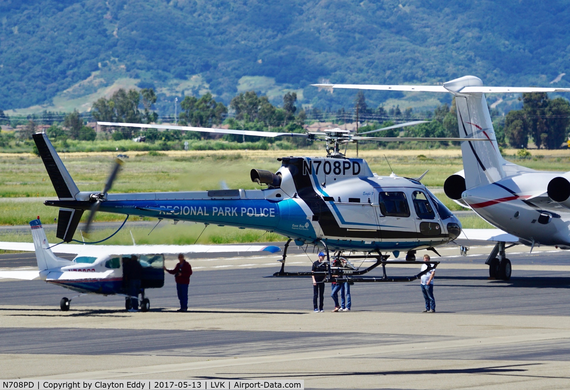 N708PD, 2008 Eurocopter AS-350B-3 Ecureuil Ecureuil C/N 4390, Livermore Airport California 2017.